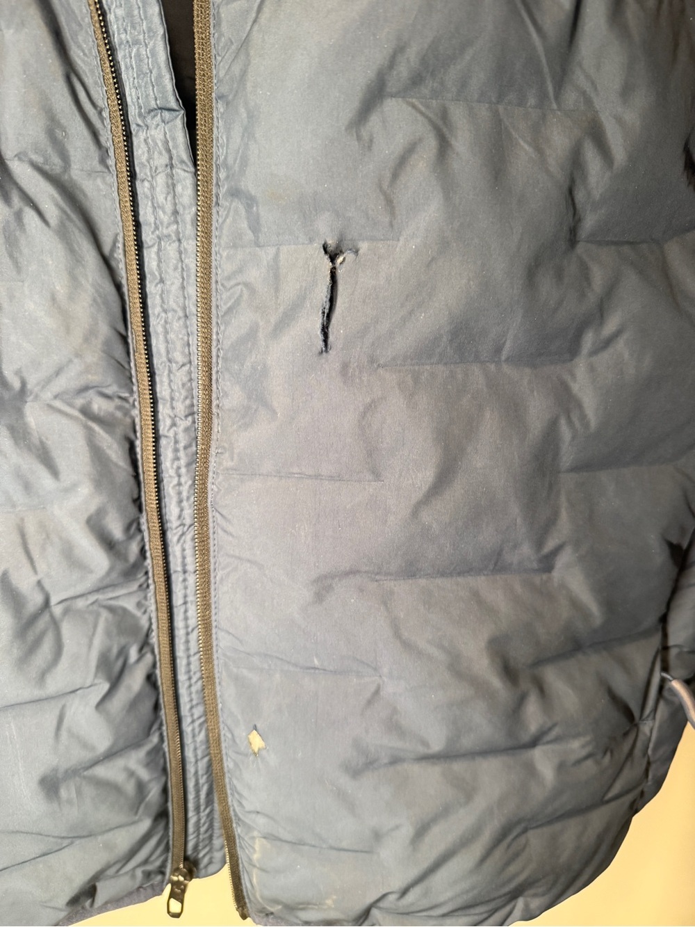 CLEARANCE 4/$15💸 Spyder Men’s Navy Hooded Down Puffer Jacket - Picture 4 of 6